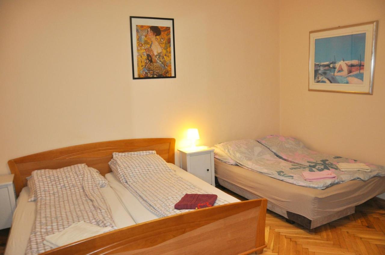 דירות בודפשט Garibaldi Apartman מראה חיצוני תמונה